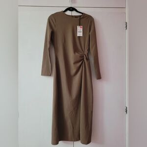 Elegant Brown Long Sleeve Dress